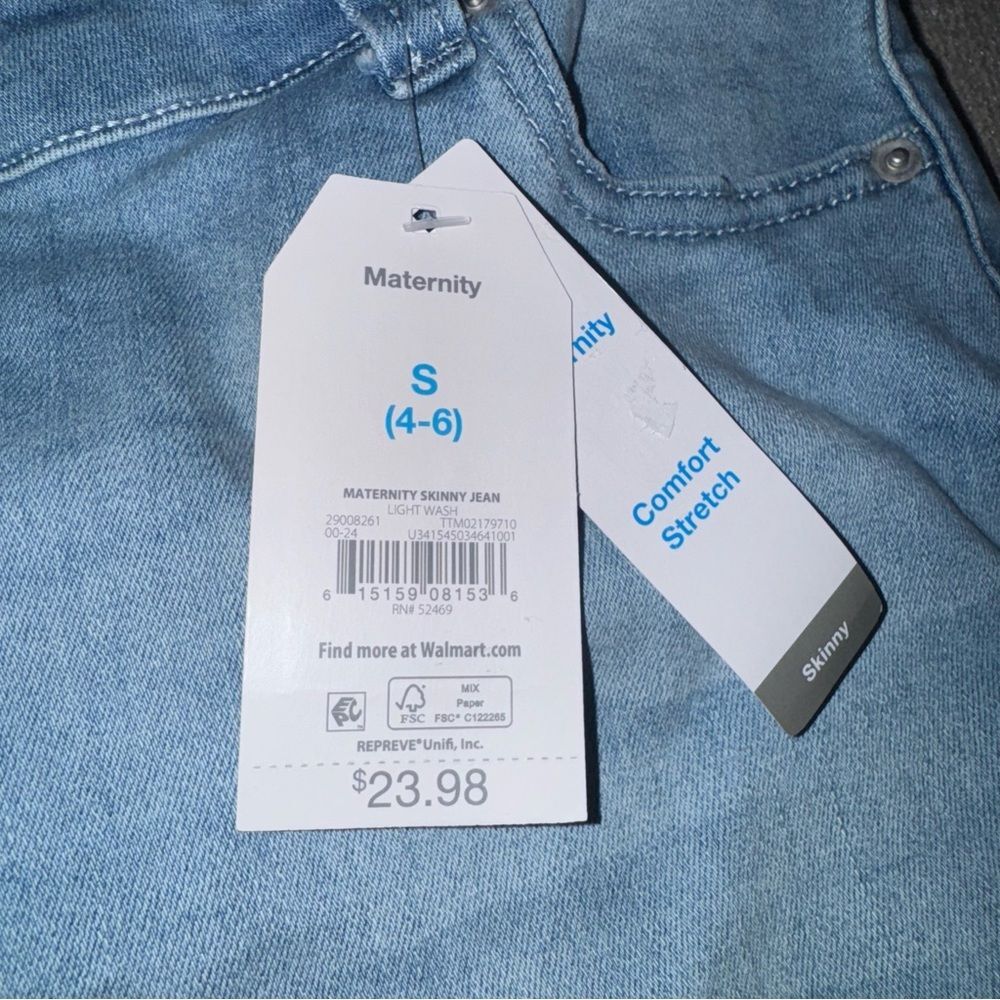 Time and Tru size small Women's light blue wash Maternity Skinny Jeans NWT - Picture 2 of 4